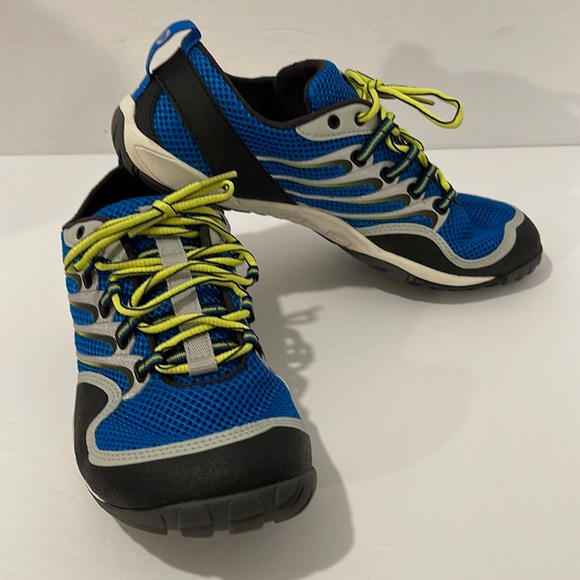 vibram barefoot trainers